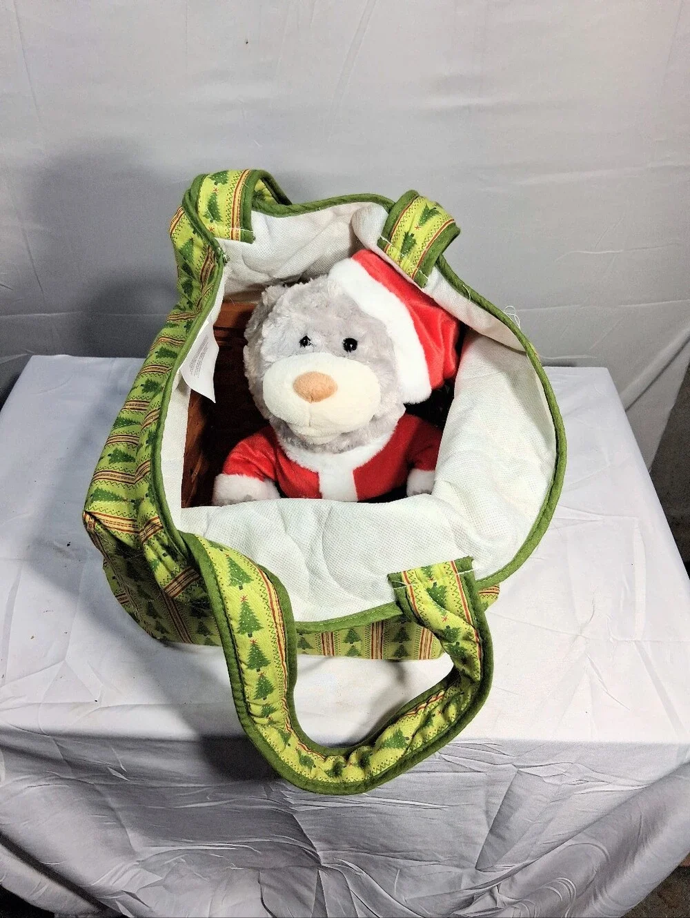 Better Homes Bag..Longaberger Basket Cuddle Barn Animated Story-Telling Bear